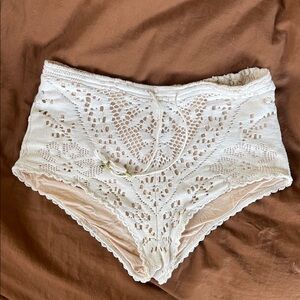 Spell fleetwood Lace Women Shorts